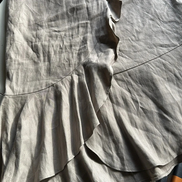 Babaton - Picture 2 of 4